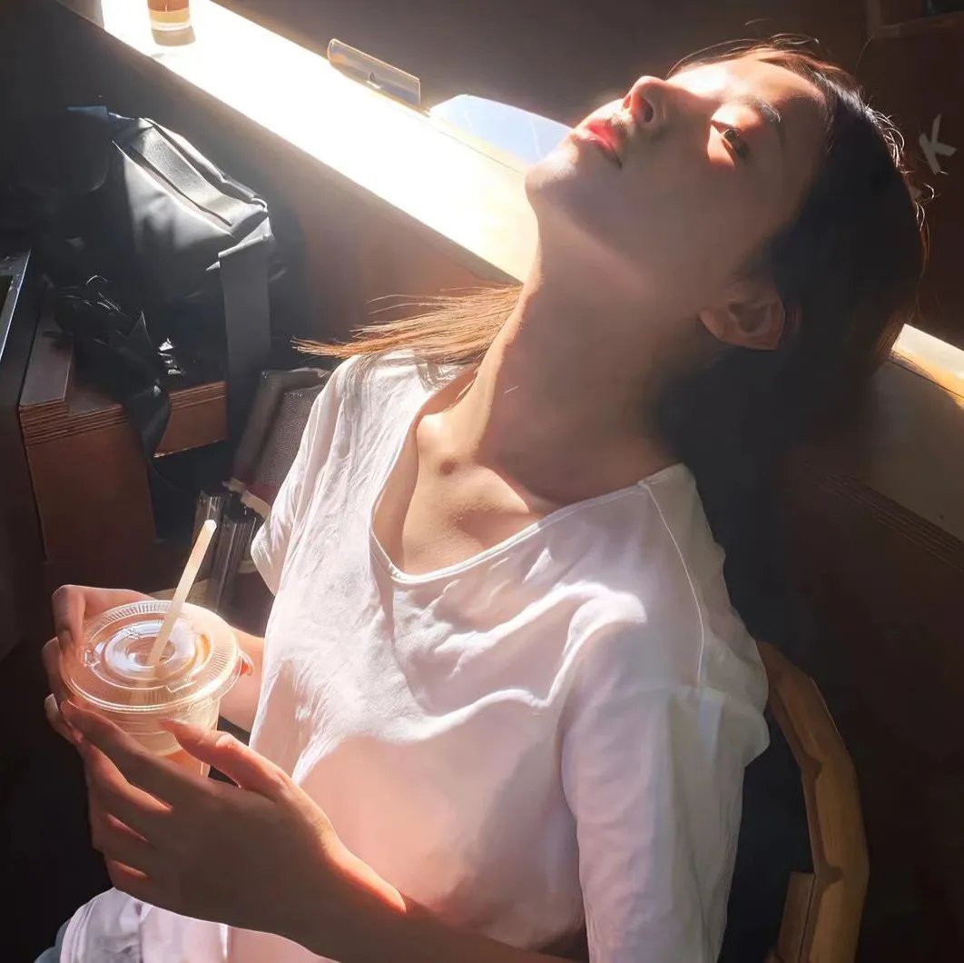 爱开玩笑的人